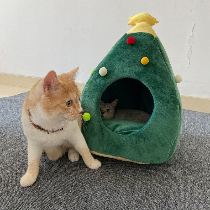 AlphaPick Christmas Tree Cat House Dog House