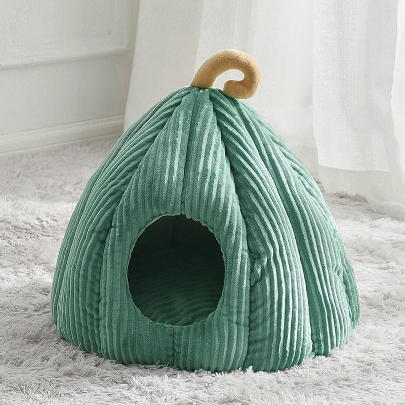 Alphapick Bedsure Cat Bed for Indoor Cats, Cat Houses Christmas