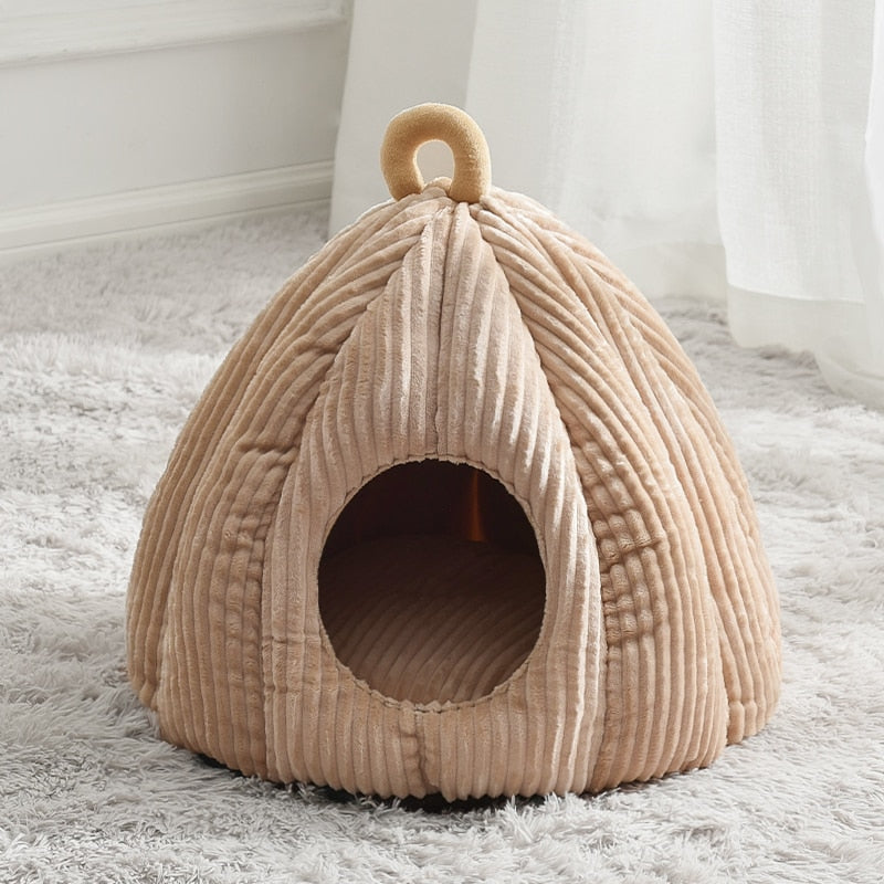 Alphapick Bedsure Cat Bed for Indoor Cats, Cat Houses Christmas